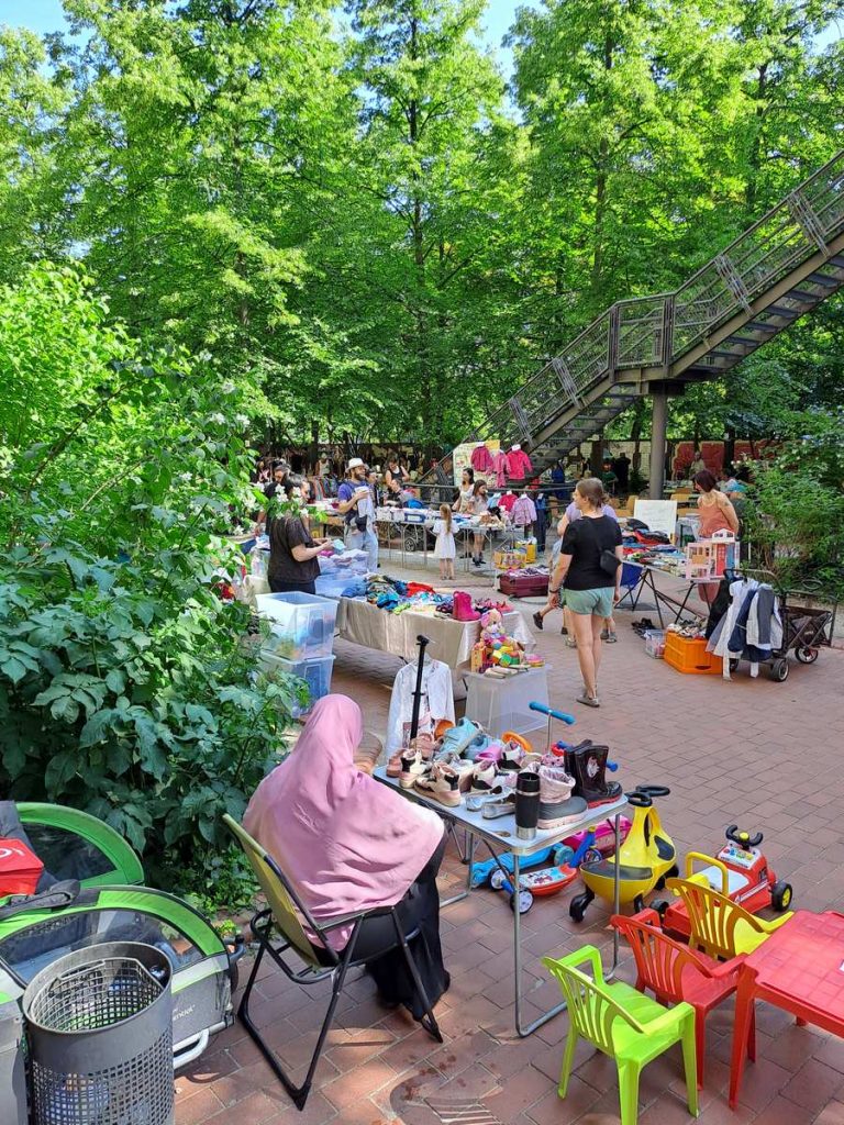 Babybasar und Kinderflohmarkt in Berlin WeiterReich vom Juni 2025