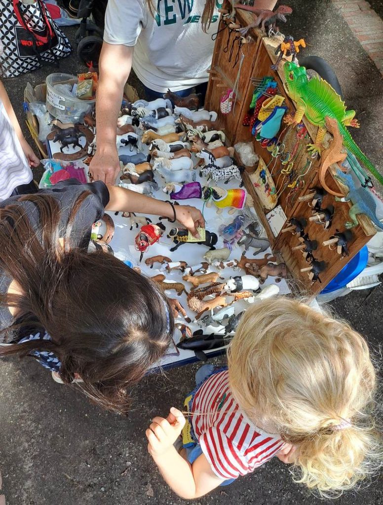Babybasar und Kinderflohmarkt in Berlin WeiterReich vom Juli 2025