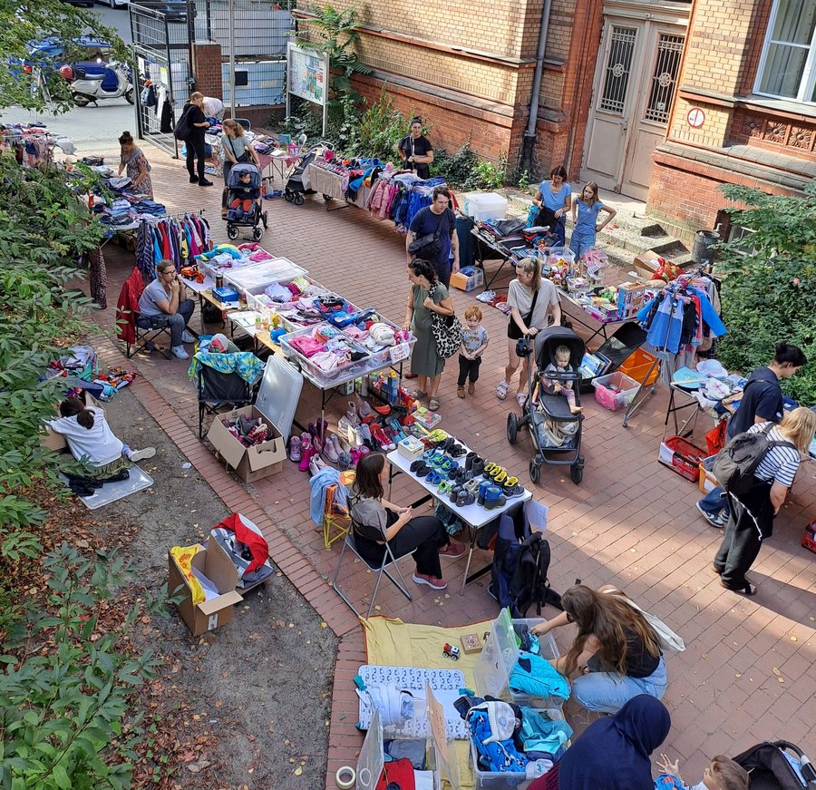 Babybasar und Kinderflohmarkt in Berlin WeiterReich vom September 2025