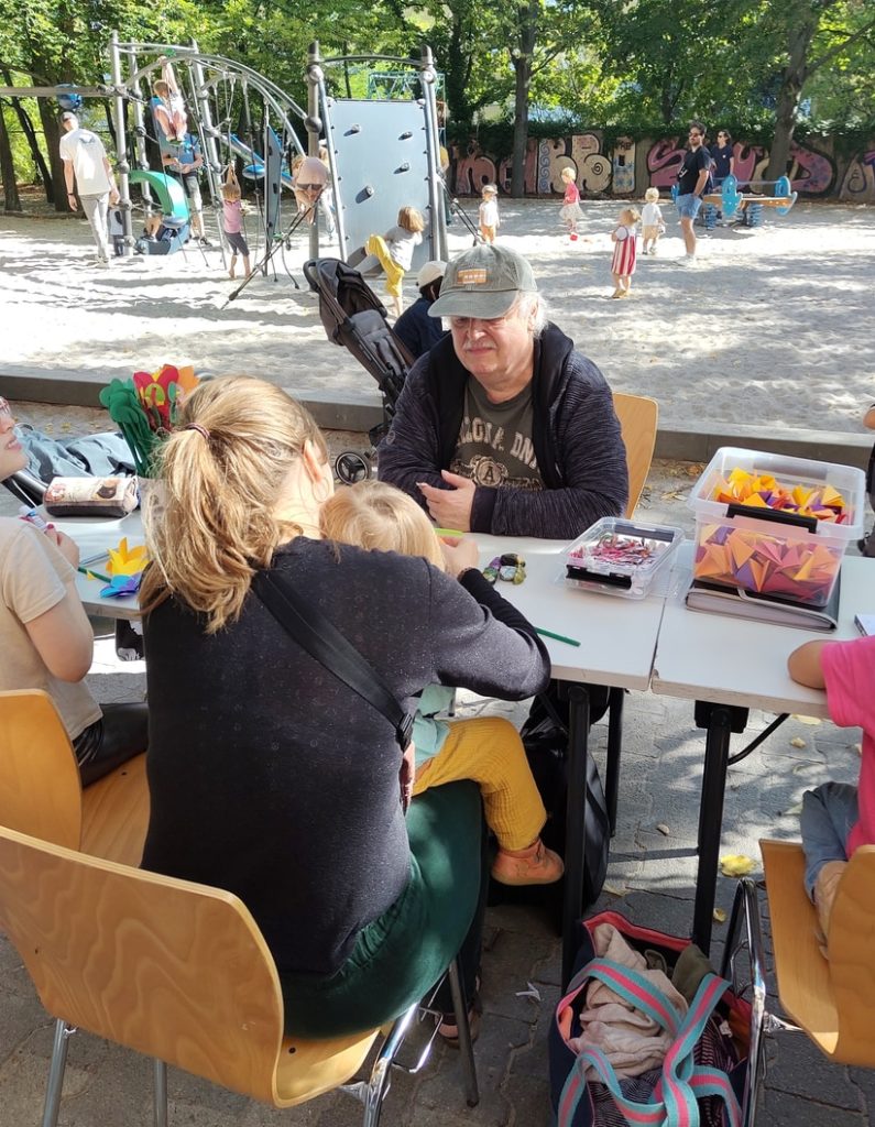 Kinderflohmarkt in Berlin auf dem Campus im Brunnenviertel im August 2026